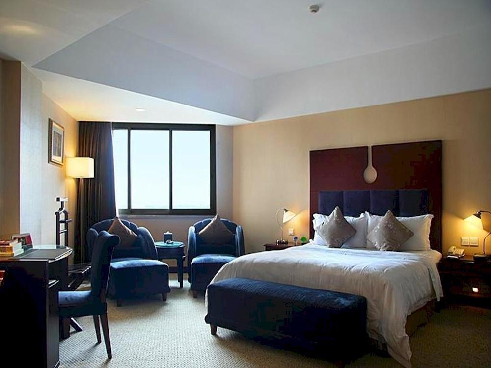 Rong Impression International Hotel Chengdu Extérieur photo