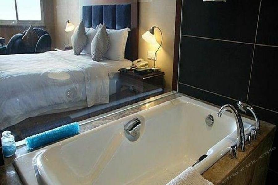 Rong Impression International Hotel Chengdu Extérieur photo